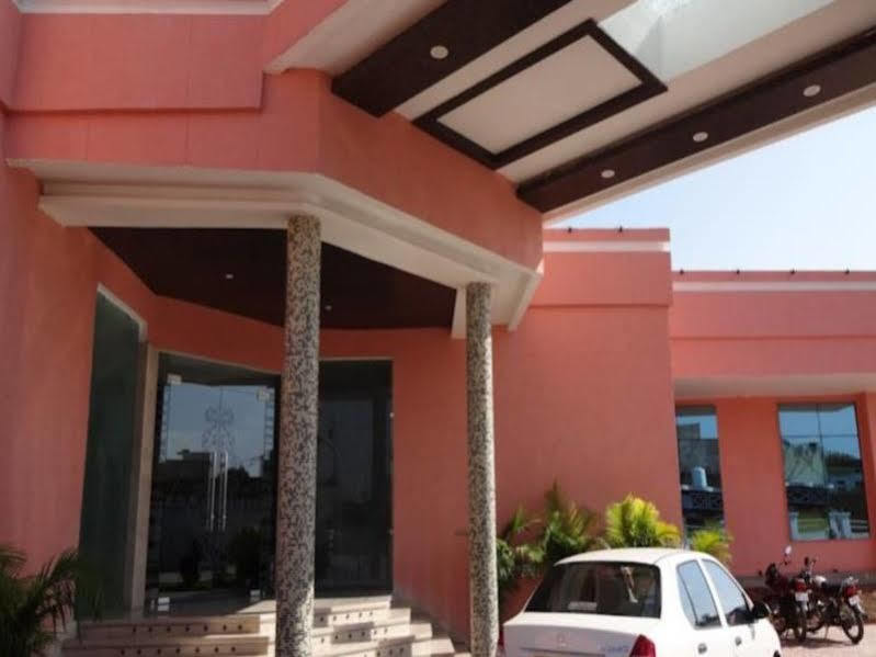 Hardik Resort Orchha Dış mekan fotoğraf